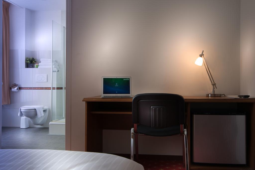 Hotel Riche Valkenburg aan de Geul Bagian luar foto