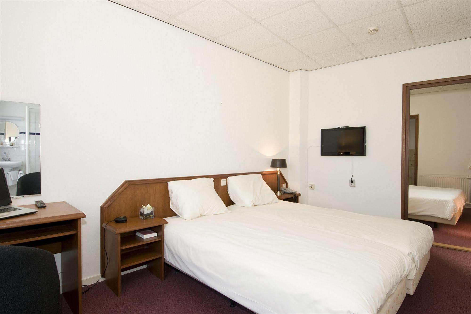 Hotel Riche Valkenburg aan de Geul Bagian luar foto