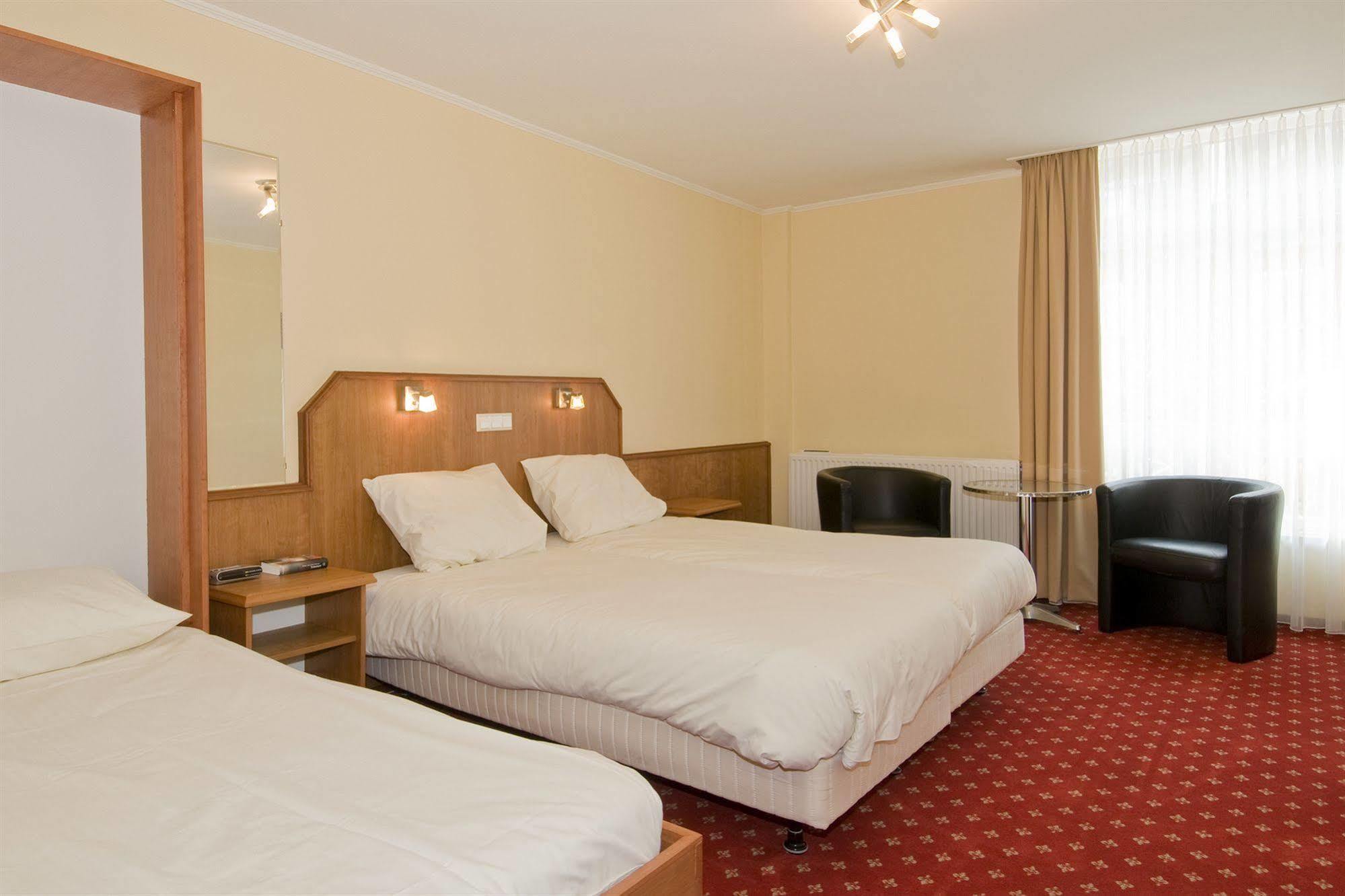 Hotel Riche Valkenburg aan de Geul Bagian luar foto
